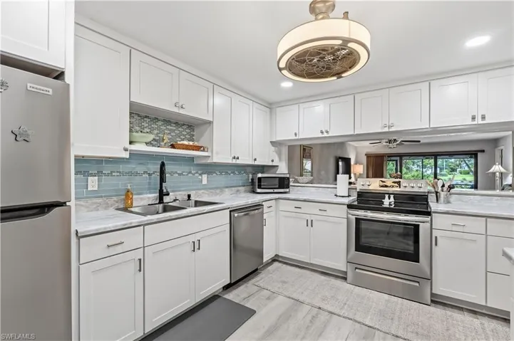 16590 Partridge Place Rd 104, Fort Myers, Florida 33908
