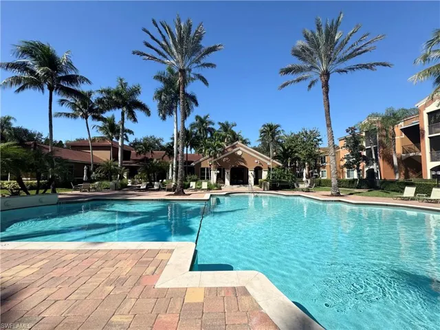 1200  Reserve  WAY, Naples, FL 34105