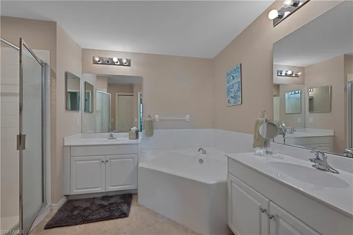 3485  Laurel Greens S LN, Naples, FL 34119