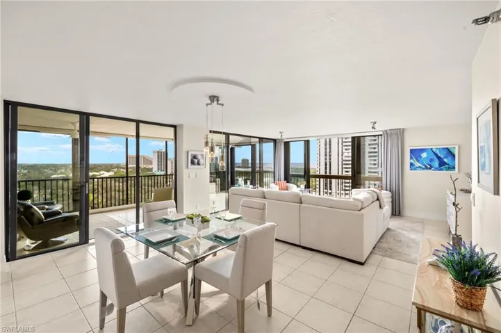 6000  PELICAN BAY  BLVD, Naples, FL 34108