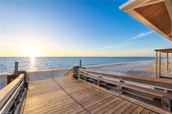 6000  PELICAN BAY  BLVD, Naples, FL 34108
