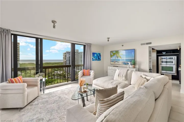 6000  PELICAN BAY  BLVD, Naples, FL 34108