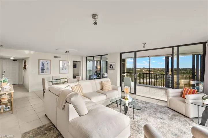 6000  PELICAN BAY  BLVD, Naples, FL 34108