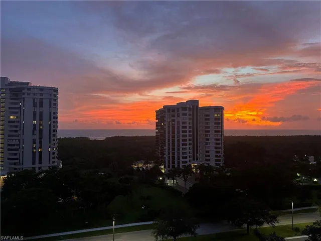 6000  PELICAN BAY  BLVD, Naples, FL 34108