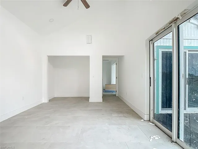 497 Lake Murex Cir, Sanibel, Florida 33957