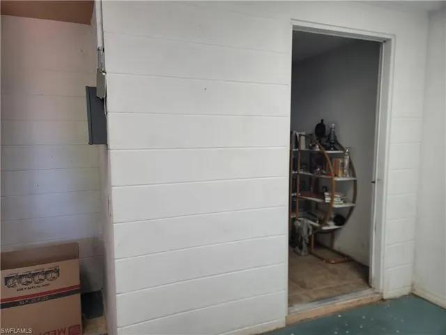 511 Wyoming Rd, Lehigh Acres, Florida 33936