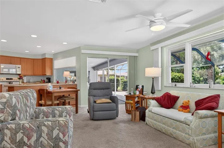 5148 Fairfield Dr, Fort Myers, Florida 33919