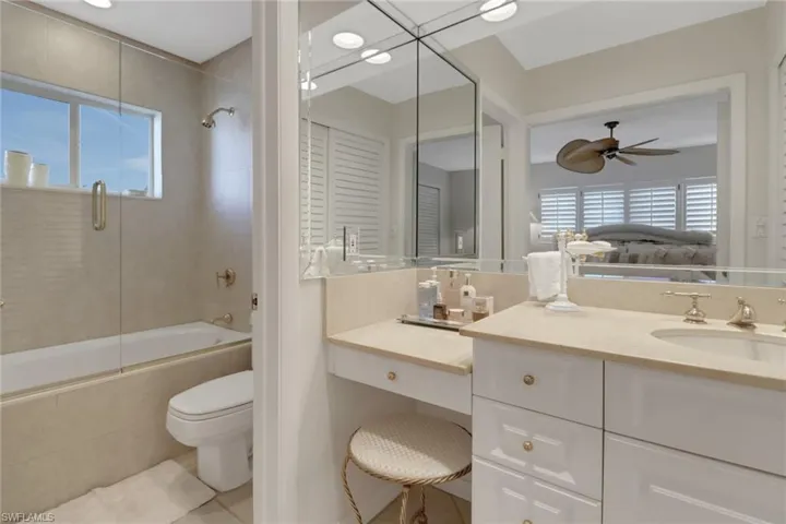 1851  Gulf Shore N BLVD, Naples, FL 34102