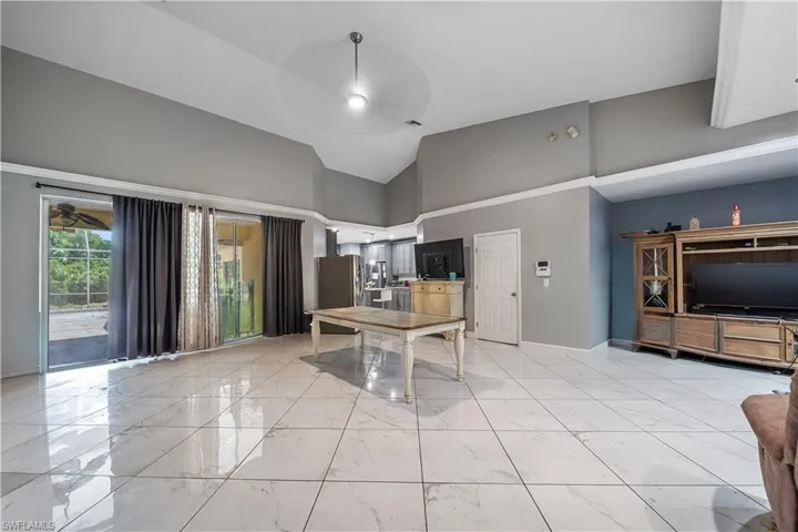 810  Mc Arthur  AVE, Lehigh Acres, FL 33936