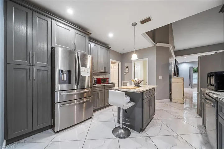810  Mc Arthur  AVE, Lehigh Acres, FL 33936
