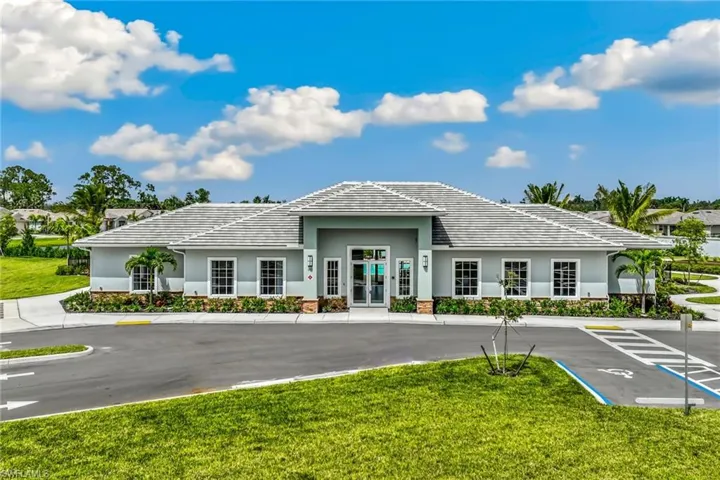 408  Grace Bay  LN, Naples, FL 34114