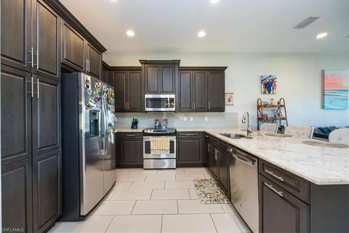 13549  Coronado  DR, Naples, FL 34109