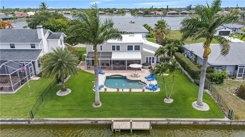 Lakefront property with 360-degree views of the Lakes.