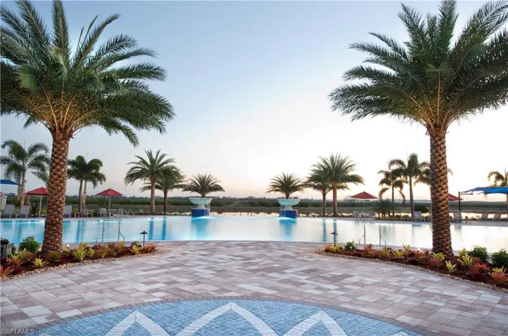 Oasis Club Pool