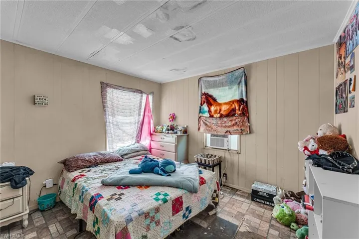 Bedroom with cooling unit