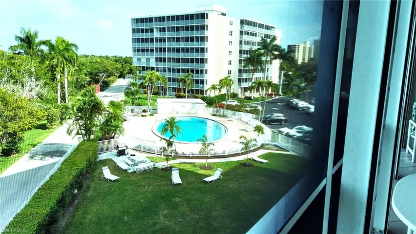 Lanai view to pool area from unit 410