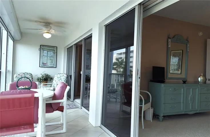 Double Glazed entry to Lanai from BR and LR