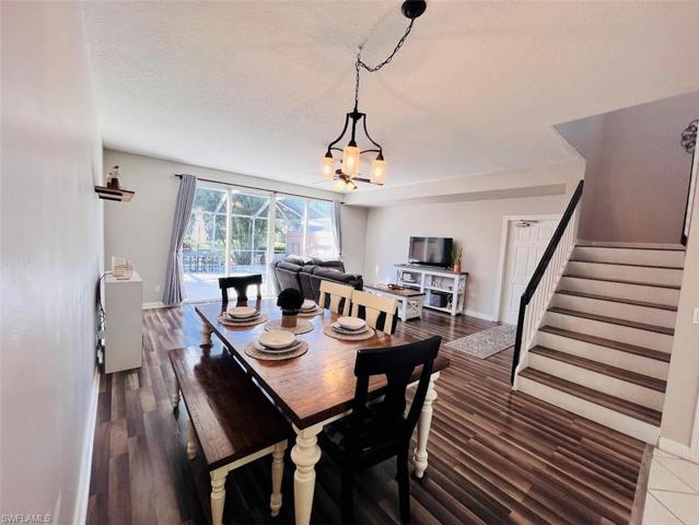 5321  Cove  CIR, NAPLES, FL 34119