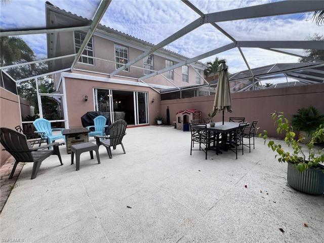 5321  Cove  CIR, NAPLES, FL 34119