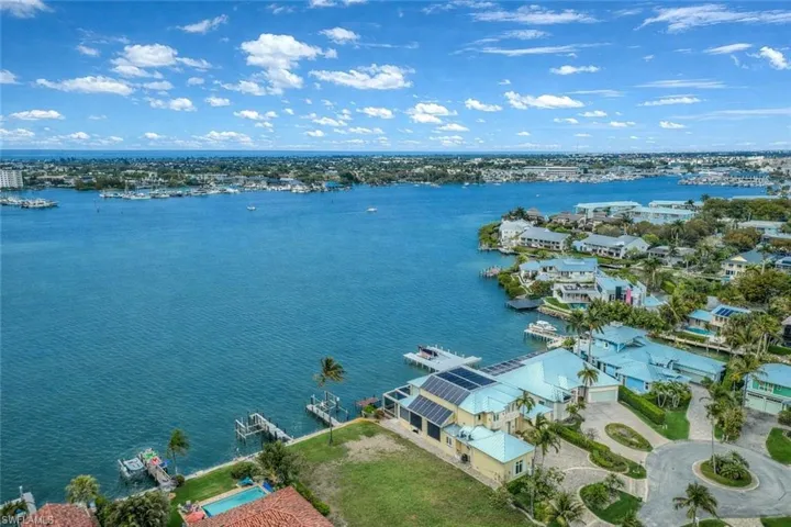 Drone / aerial view of a large body of water
