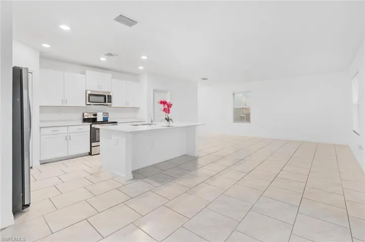 12230 Dakota Ridge Pl, Lehigh Acres, Florida 33974