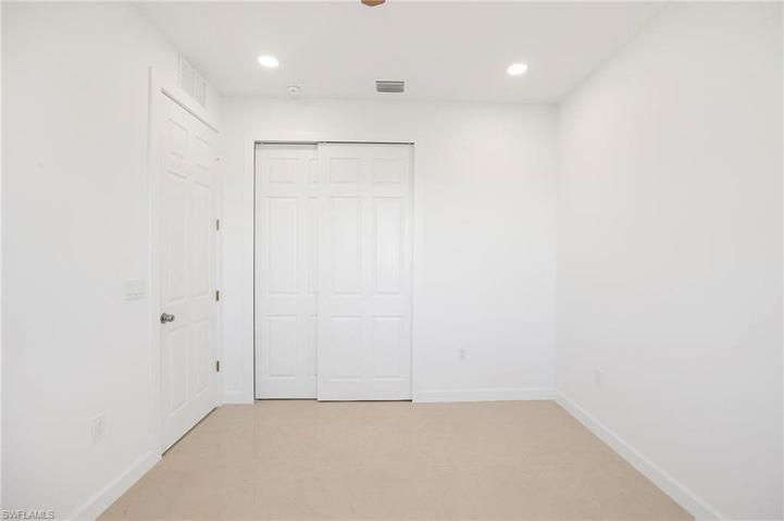 9002 E Castle  CIR, LABELLE, FL 33935