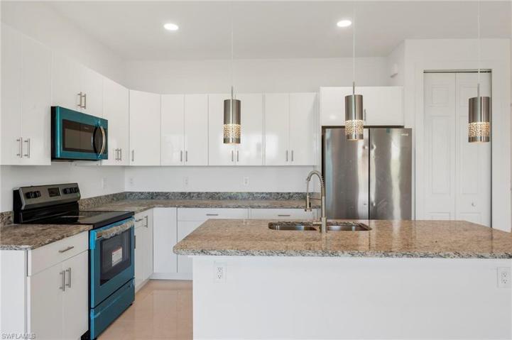 9002 E Castle  CIR, LABELLE, FL 33935