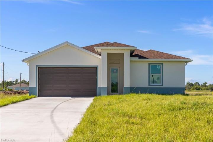9002 E Castle  CIR, LABELLE, FL 33935