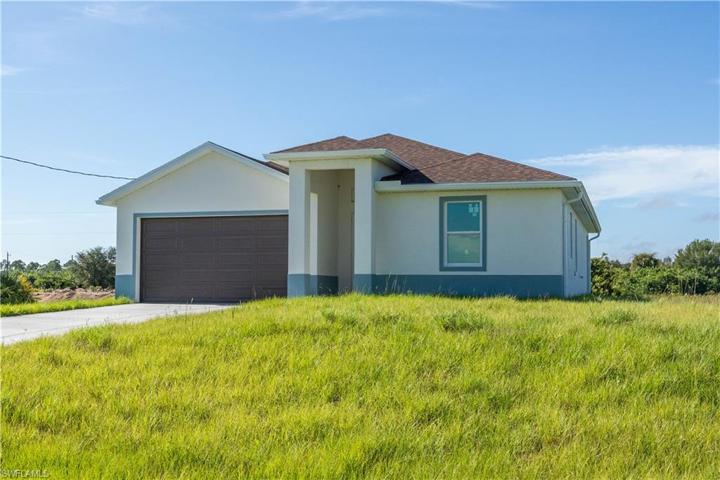 9002 E Castle  CIR, LABELLE, FL 33935