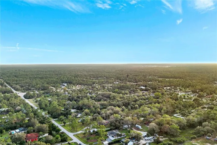 231 16th St Ne, Naples, Florida 34120
