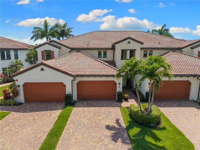 15209  Butler Lake  DR, Naples, FL 34109