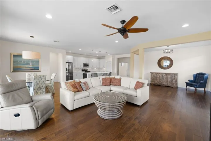 15209  Butler Lake  DR, Naples, FL 34109
