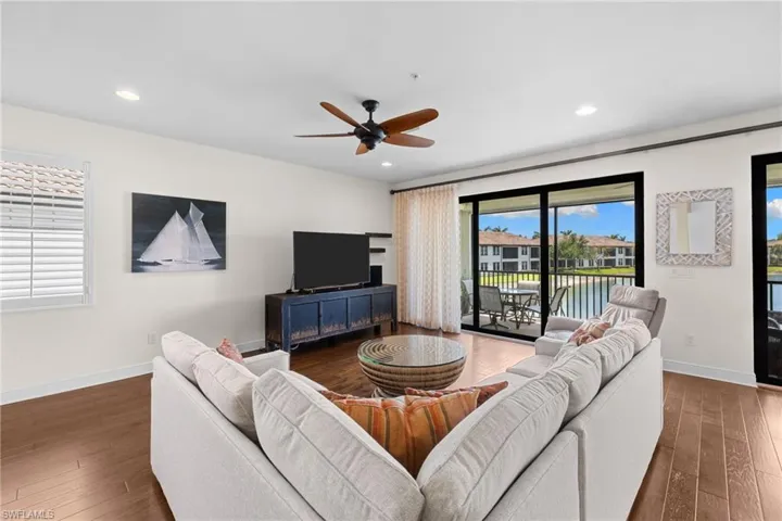 15209  Butler Lake  DR, Naples, FL 34109