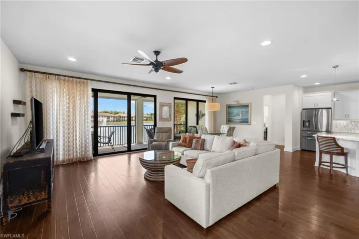 15209  Butler Lake  DR, Naples, FL 34109