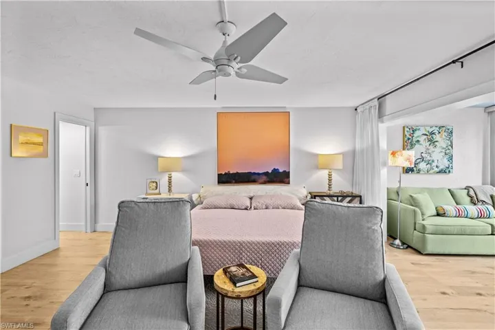 377 Vanderbilt Beach Rd 102, Naples, Florida 34108