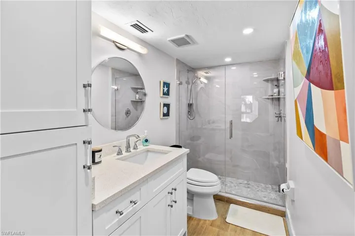 377 Vanderbilt Beach Rd 102, Naples, Florida 34108