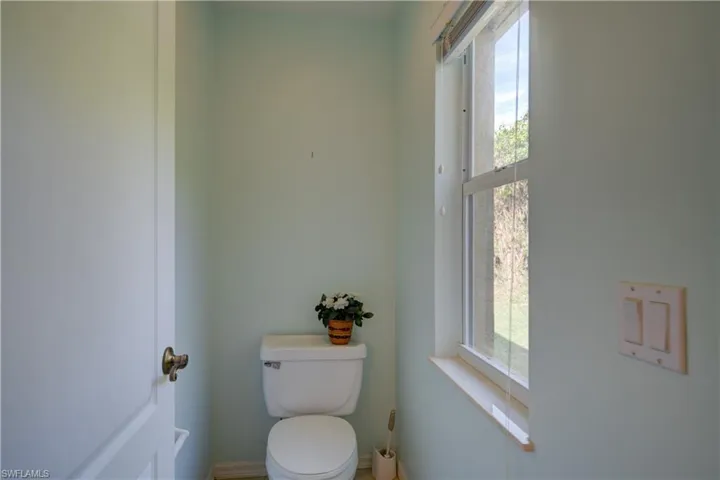 Master water closet