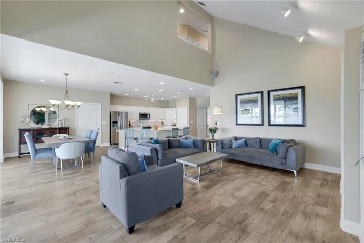 21500 – 21504 Indian Bayou Dr, Fort Myers Beach, Florida 33931