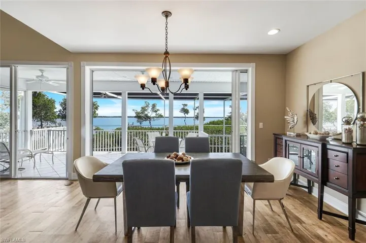 21500 – 21504 Indian Bayou Dr, Fort Myers Beach, Florida 33931