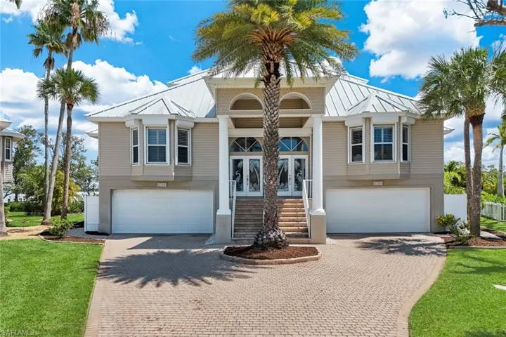 21500 – 21504 Indian Bayou Dr, Fort Myers Beach, Florida 33931