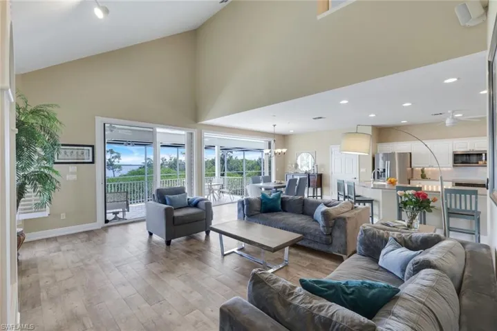 21500 – 21504 Indian Bayou Dr, Fort Myers Beach, Florida 33931
