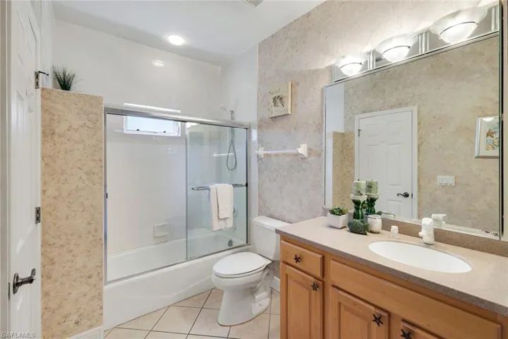 21500 – 21504 Indian Bayou Dr, Fort Myers Beach, Florida 33931