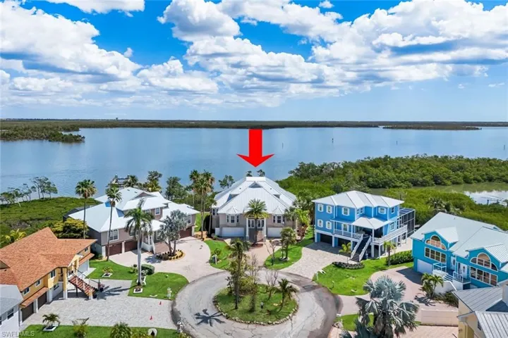 21500 – 21504 Indian Bayou Dr, Fort Myers Beach, Florida 33931
