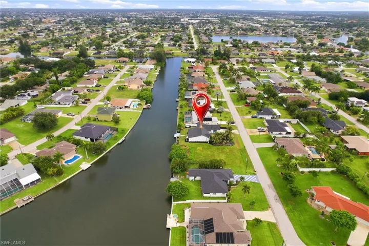 28 Ne 19th Ct, Cape Coral, Florida 33909