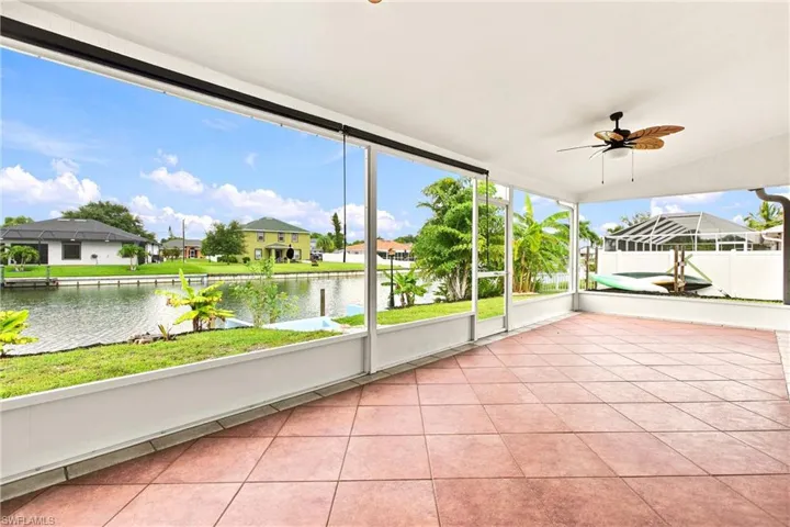 28 Ne 19th Ct, Cape Coral, Florida 33909