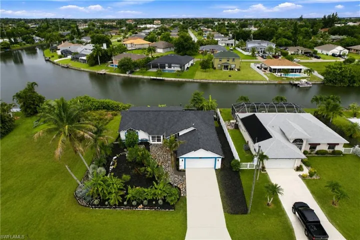 28 Ne 19th Ct, Cape Coral, Florida 33909