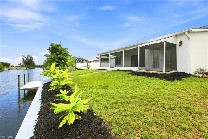 28 Ne 19th Ct, Cape Coral, Florida 33909