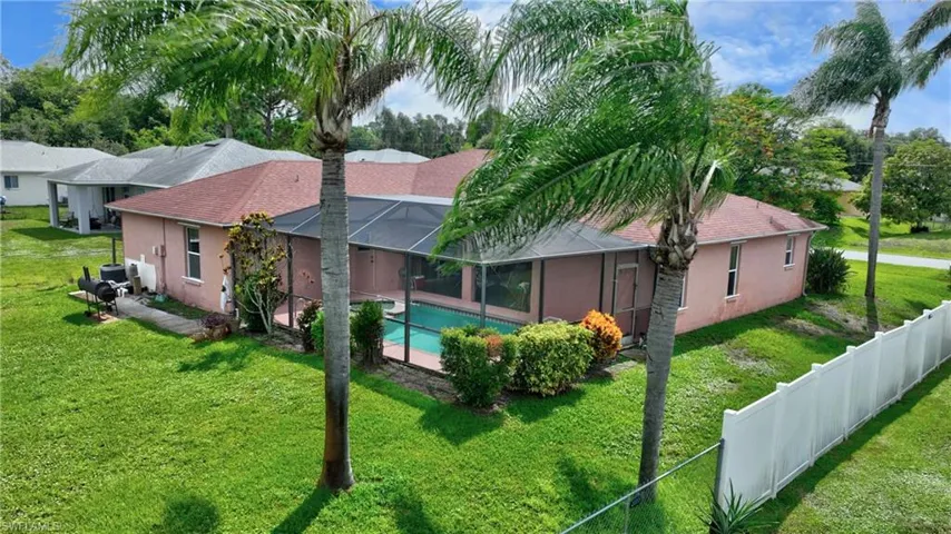 712 Fargo Dr, Fort Myers, Florida 33913