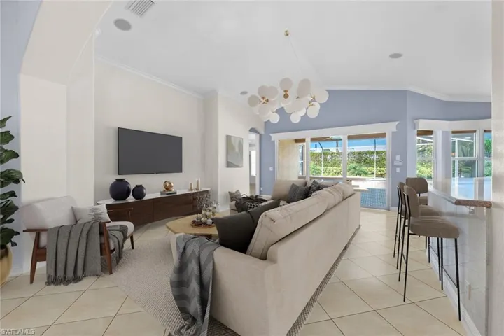 ***VIRTULLY STAGED*** Great room