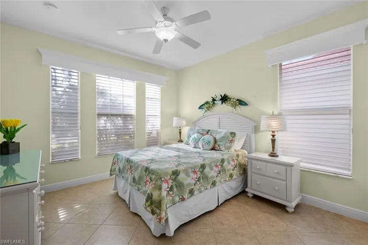 Guest bedroom